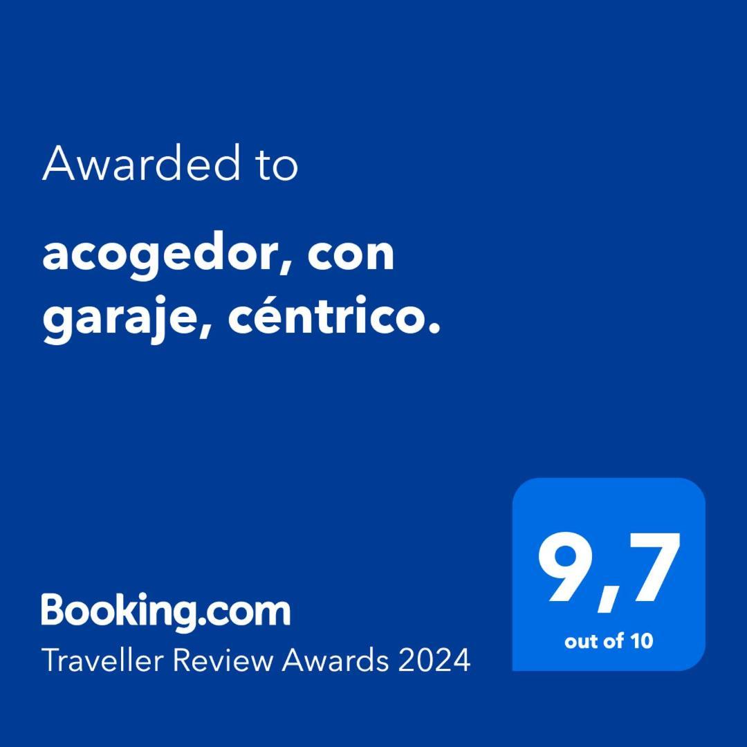 Acogedor, Con Garaje, Centrico. Apartamento Vigo Exterior foto