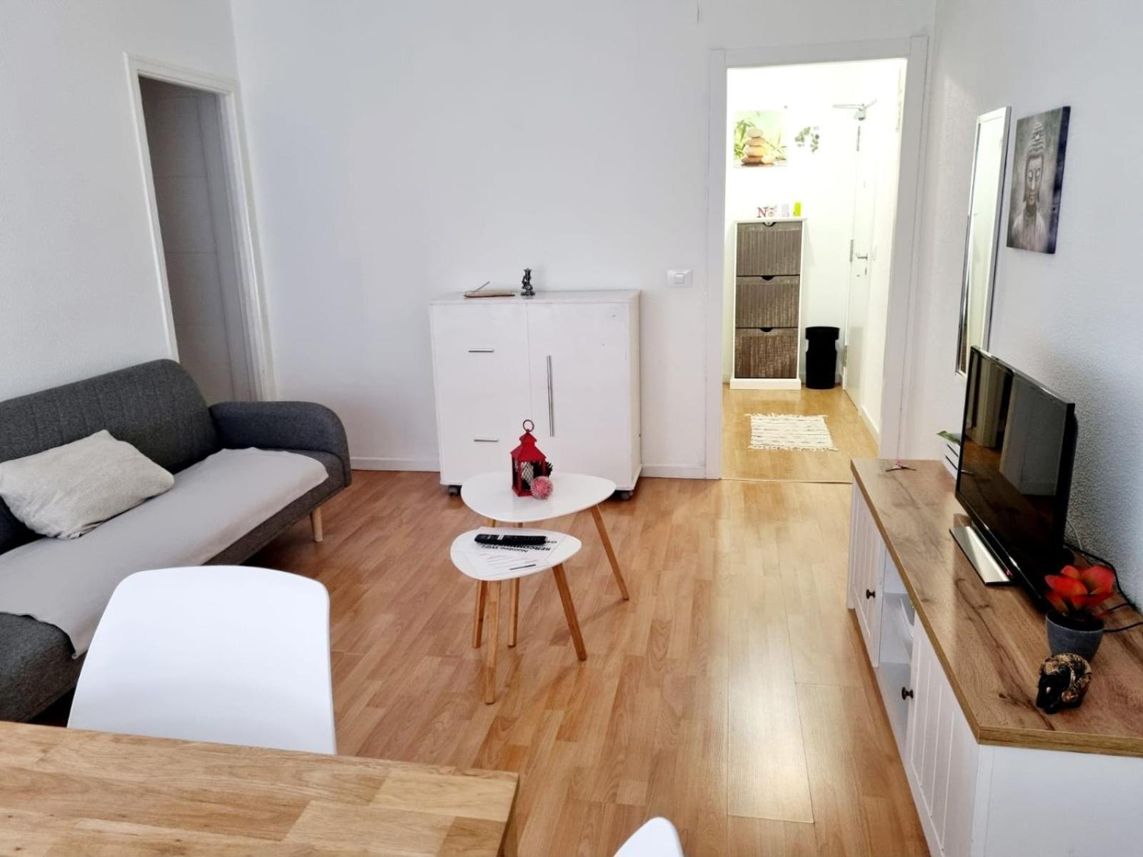 Acogedor, Con Garaje, Centrico. Apartamento Vigo Exterior foto